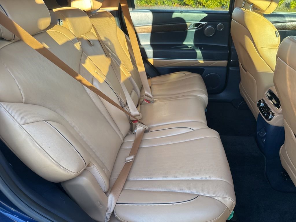 Used 2021 Genesis GV80 2.5T w/ Prestige Package 04 image 22