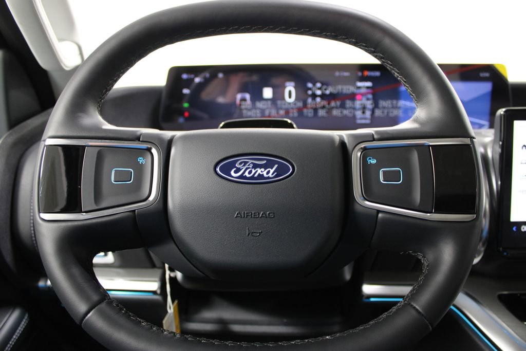 New 2026 Ford Expedition Platinum image 42