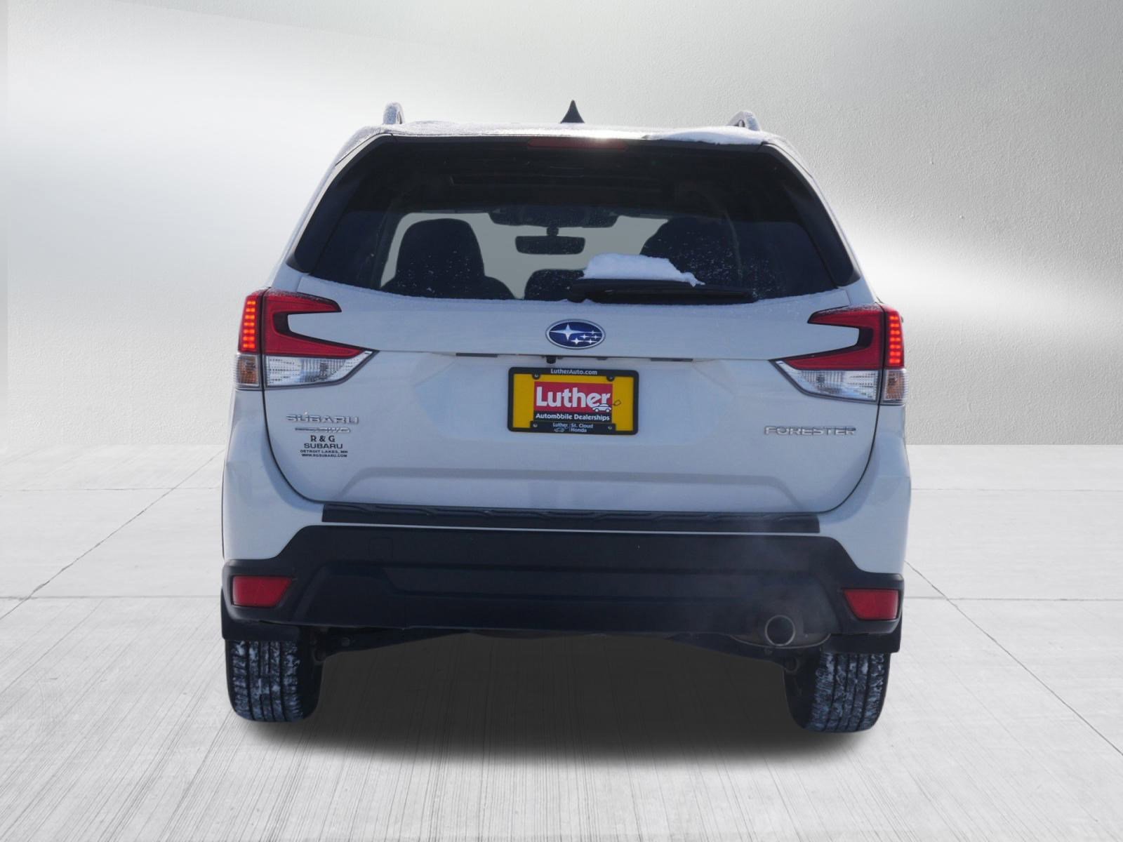 Used 2024 Subaru Forester Limited image 6