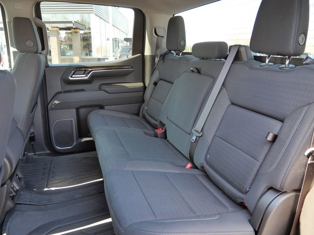 Used 2023 GMC Sierra 1500 Elevation image 26