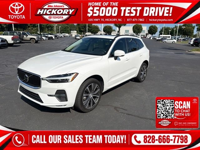 Used 2022 Volvo XC60 B5 Momentum w/ Climate Package FWD image 1