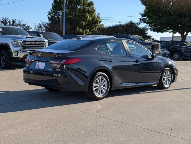 Used 2026 Toyota Camry LE FWD image 6