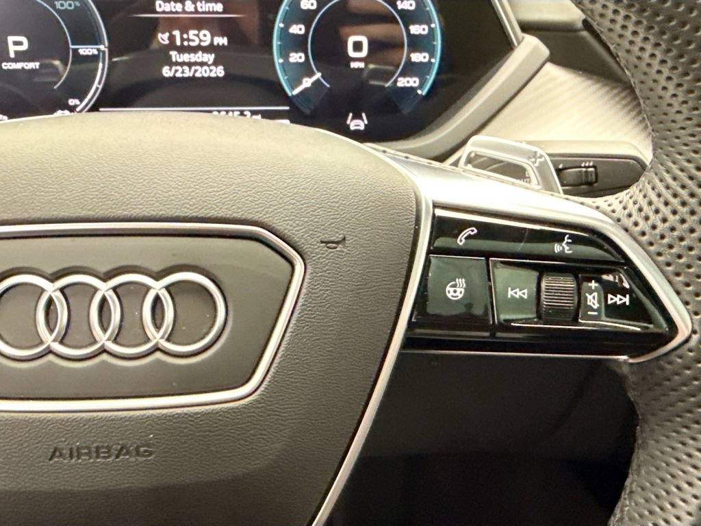 Used 2024 Audi e-tron GT Prestige AWD/4WD image 12