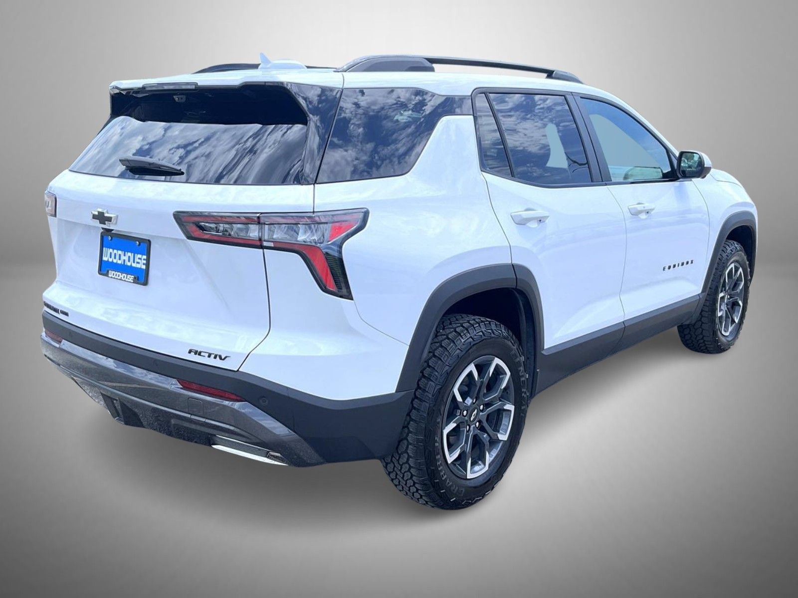 Certified 2026 Chevrolet Equinox ACTIV w/ Safety and Technology Package AWD/4WD image 5