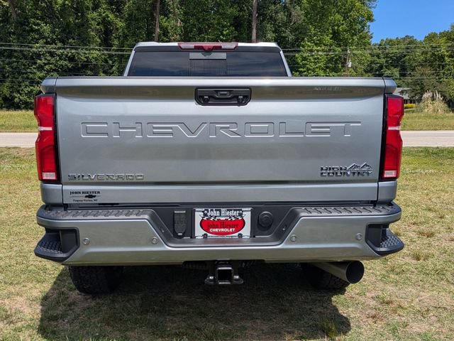 New 2026 Chevrolet Silverado 2500 High Country w/ Technology Package AWD/4WD image 3