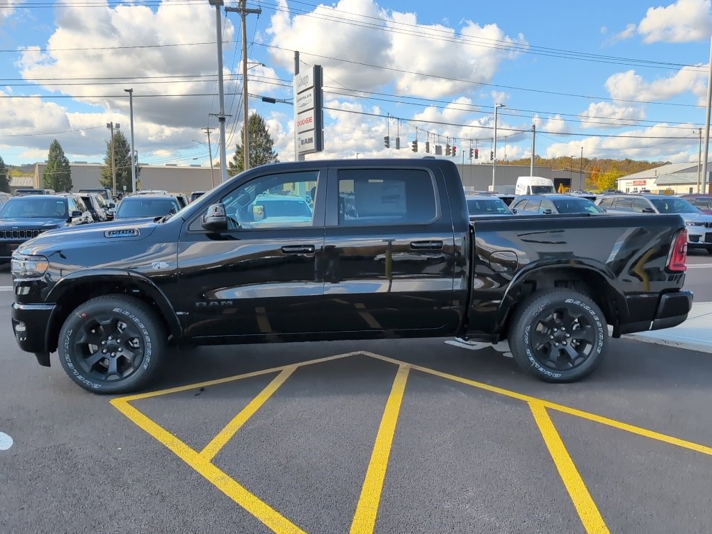 New 2026 RAM 1500 4x4 Crew Cab image 4