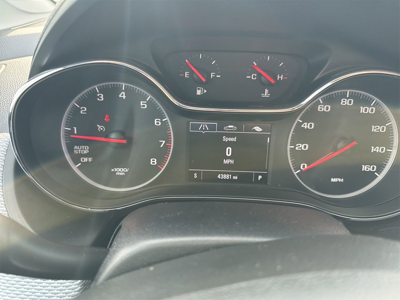 Used 2019 Chevrolet Cruze LT image 12