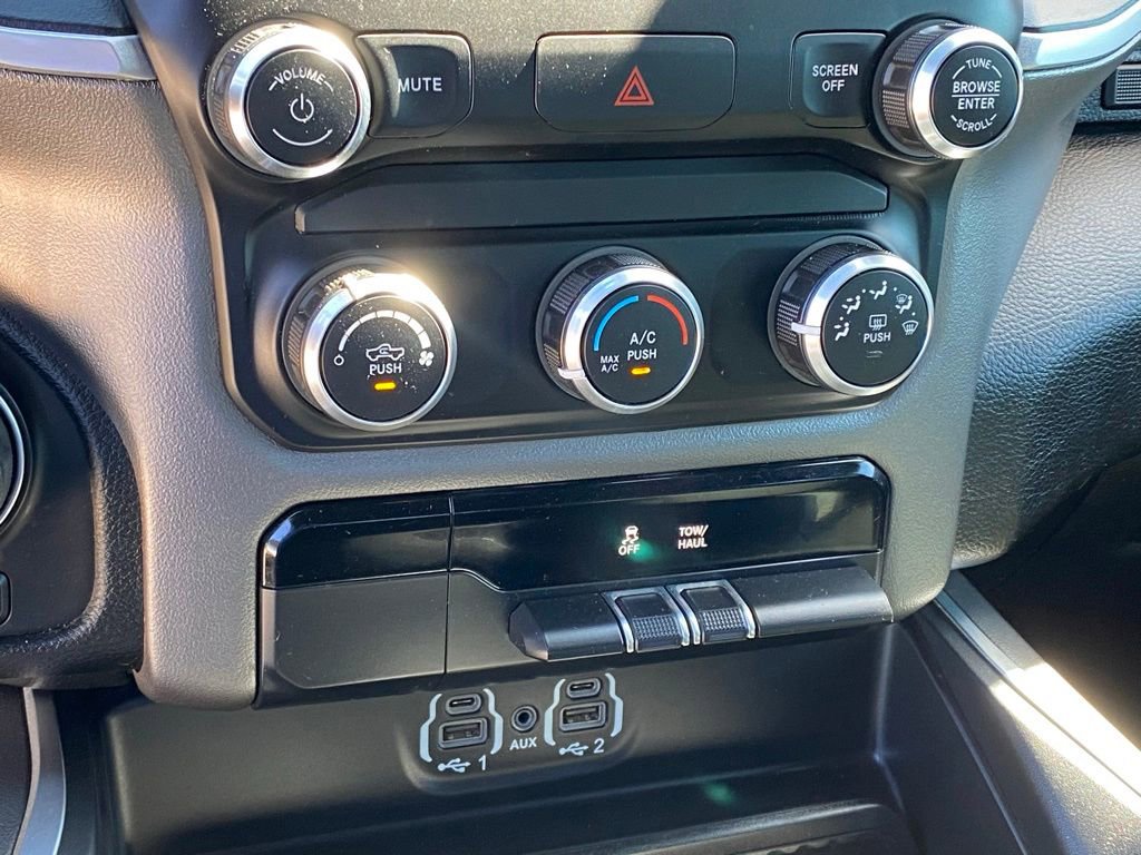 Used 2020 RAM 1500 Lone Star AWD/4WD image 18