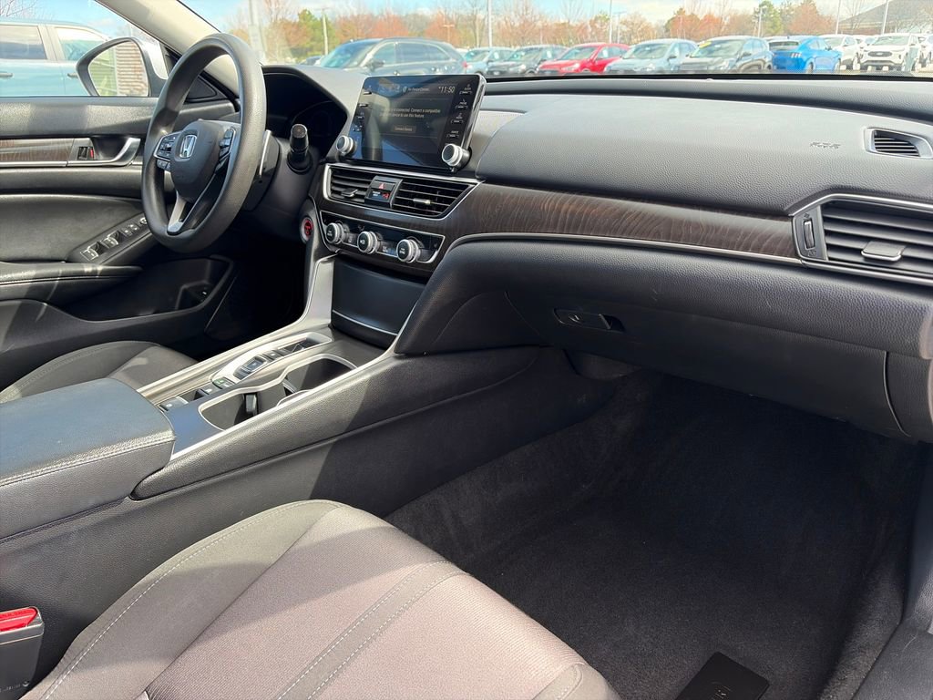 Used 2019 Honda Accord EX image 11