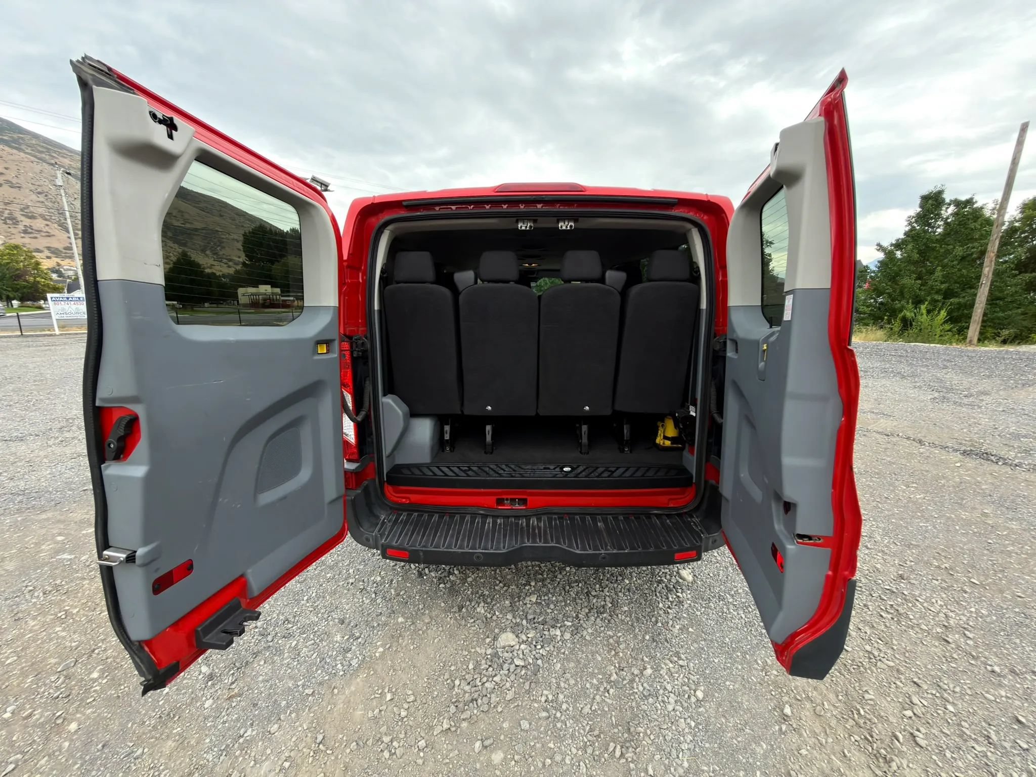 Used 2017 Ford Transit 350 XLT RWD image 25