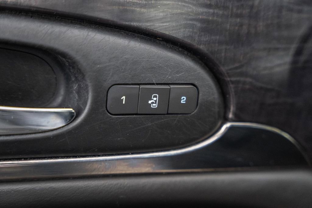 Used 2016 Buick Enclave Premium w/ Experience Buick Package image 37