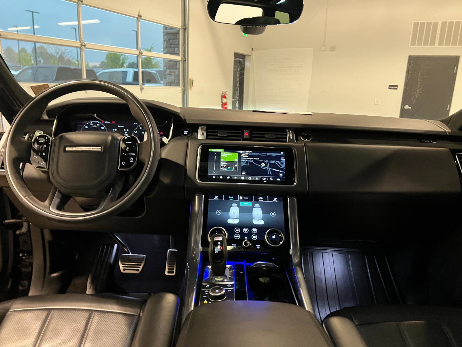 Used 2022 Land Rover Range Rover Sport HST AWD/4WD image 31