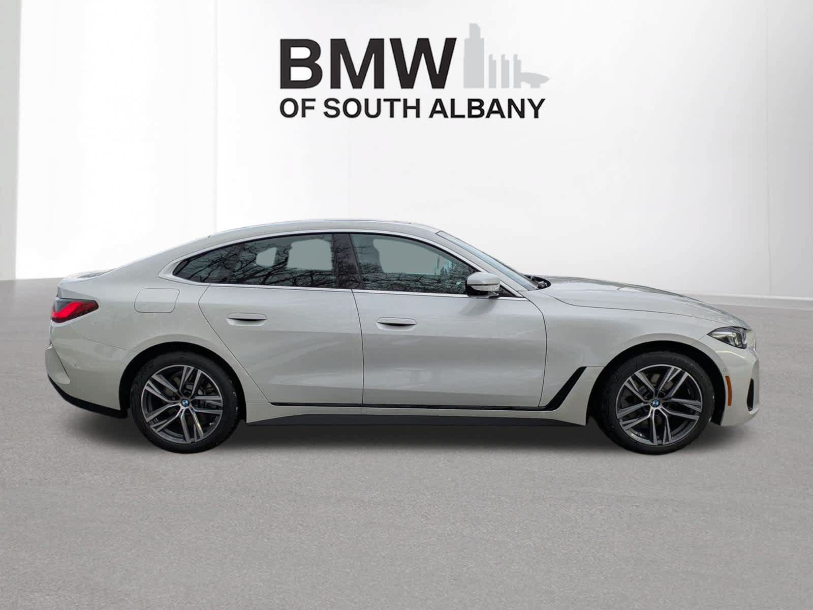New 2026 BMW 430i xDrive w/ Premium Package AWD/4WD image 2
