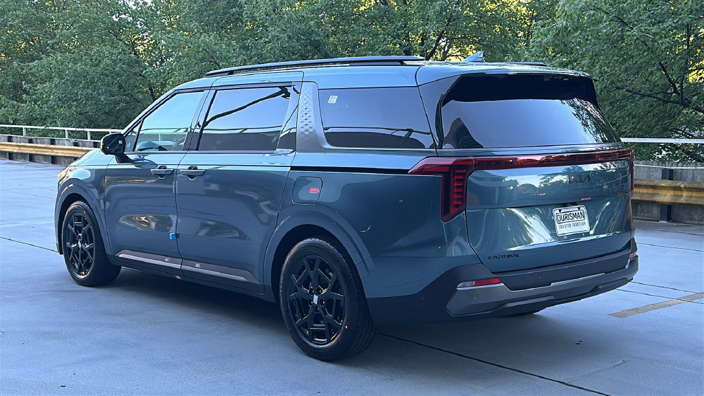 New 2026 Kia Carnival SX Prestige FWD image 3