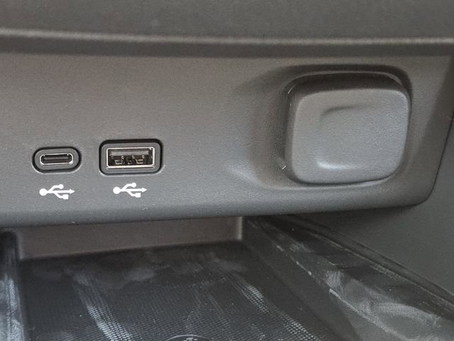 New 2026 Buick Envista Avenir image 12