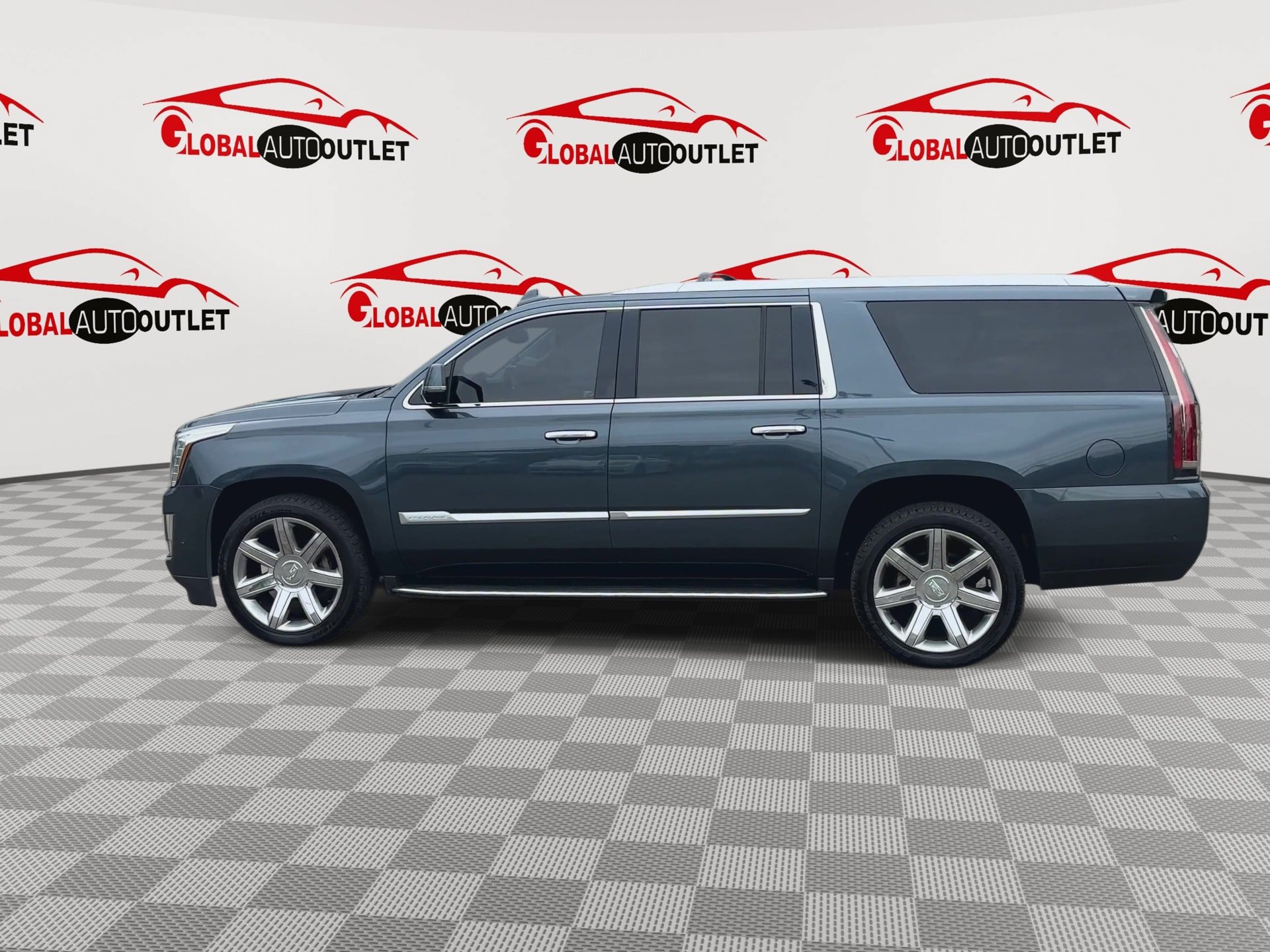 Used 2019 Cadillac Escalade ESV Luxury AWD/4WD image 5