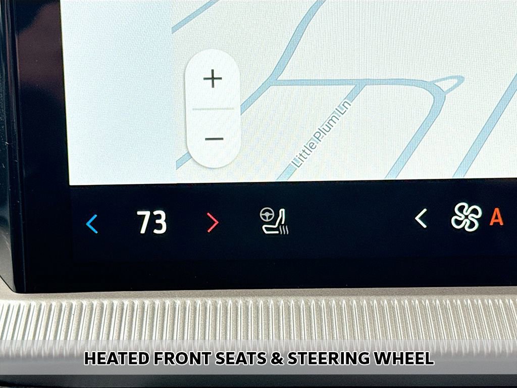 New 2026 Ford Explorer Active w/ Active Comfort Package image 6