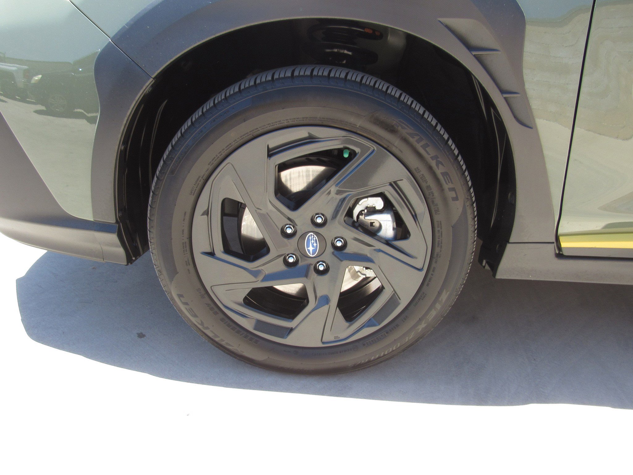 Used 2024 Subaru Crosstrek 2.5i Sport w/ Crosstrek Mirror Package AWD/4WD image 4