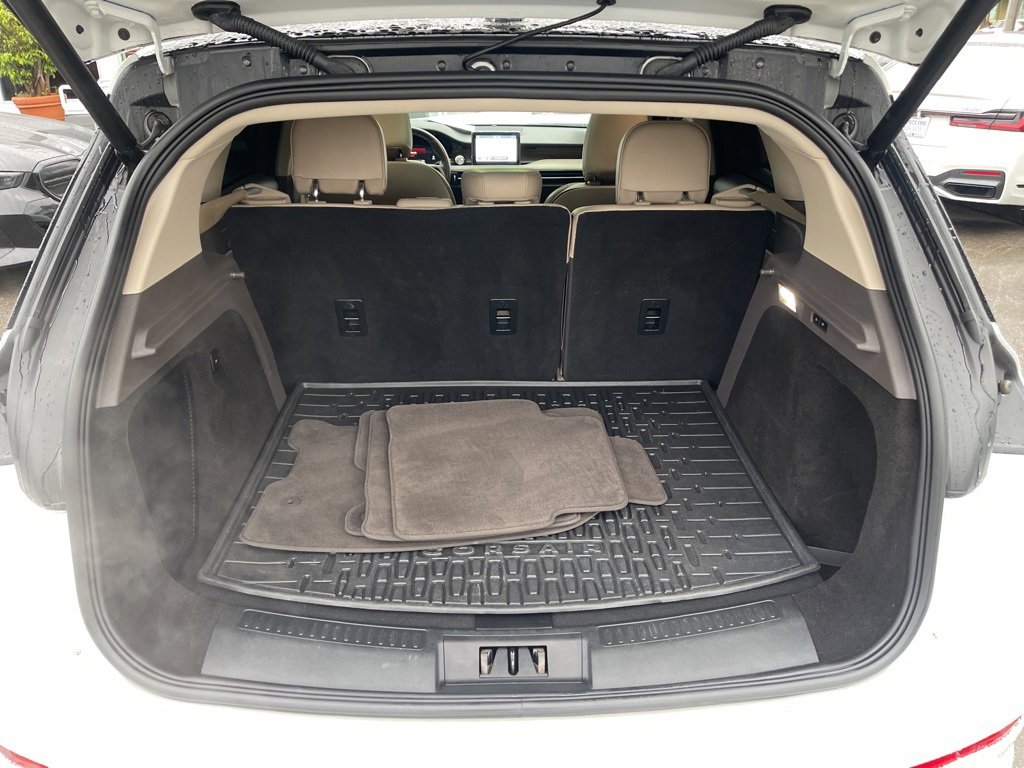 Used 2021 Lincoln Corsair Reserve w/ Equipment Group 201A image 28