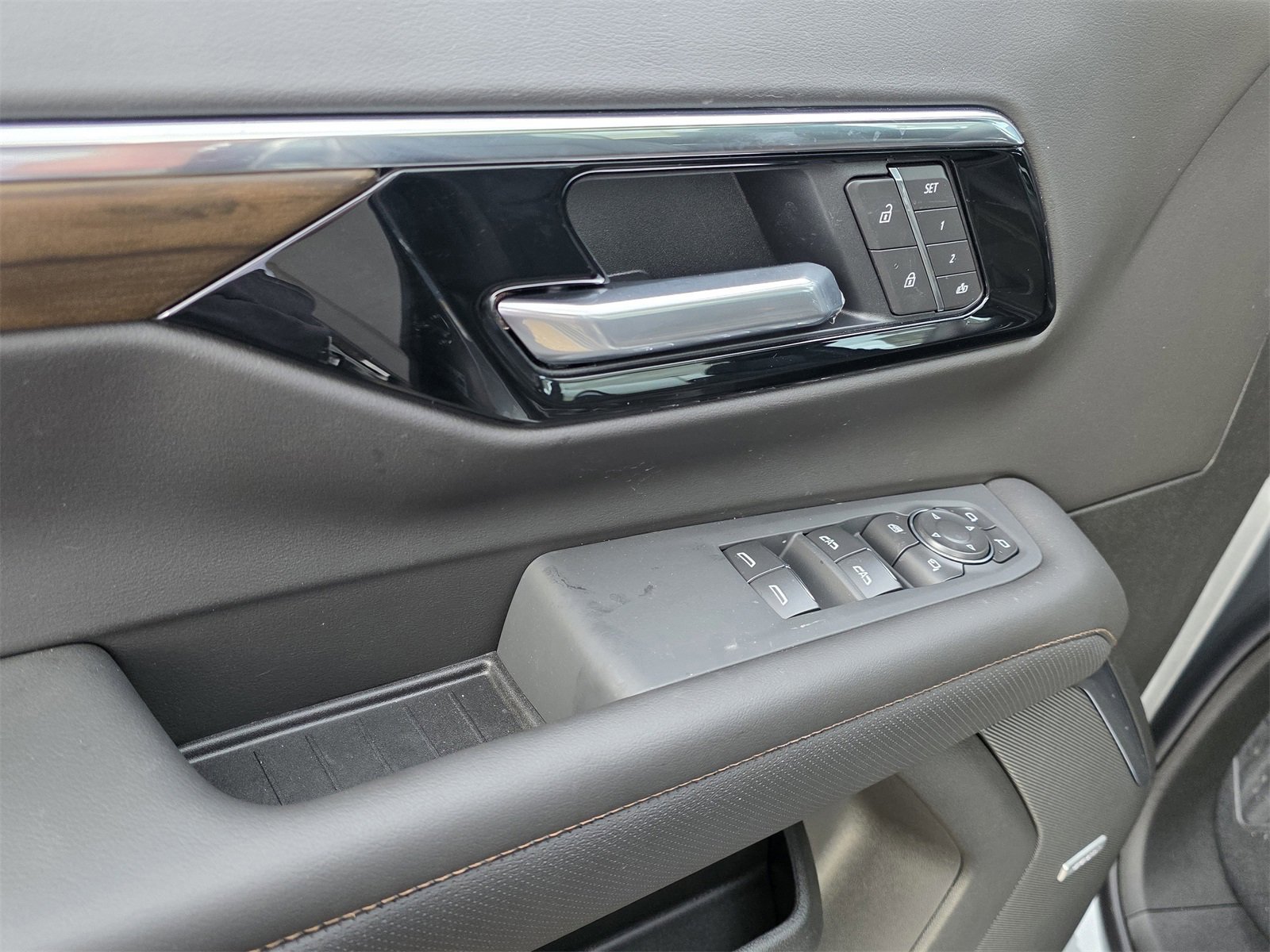 New 2026 Chevrolet Tahoe High Country image 19