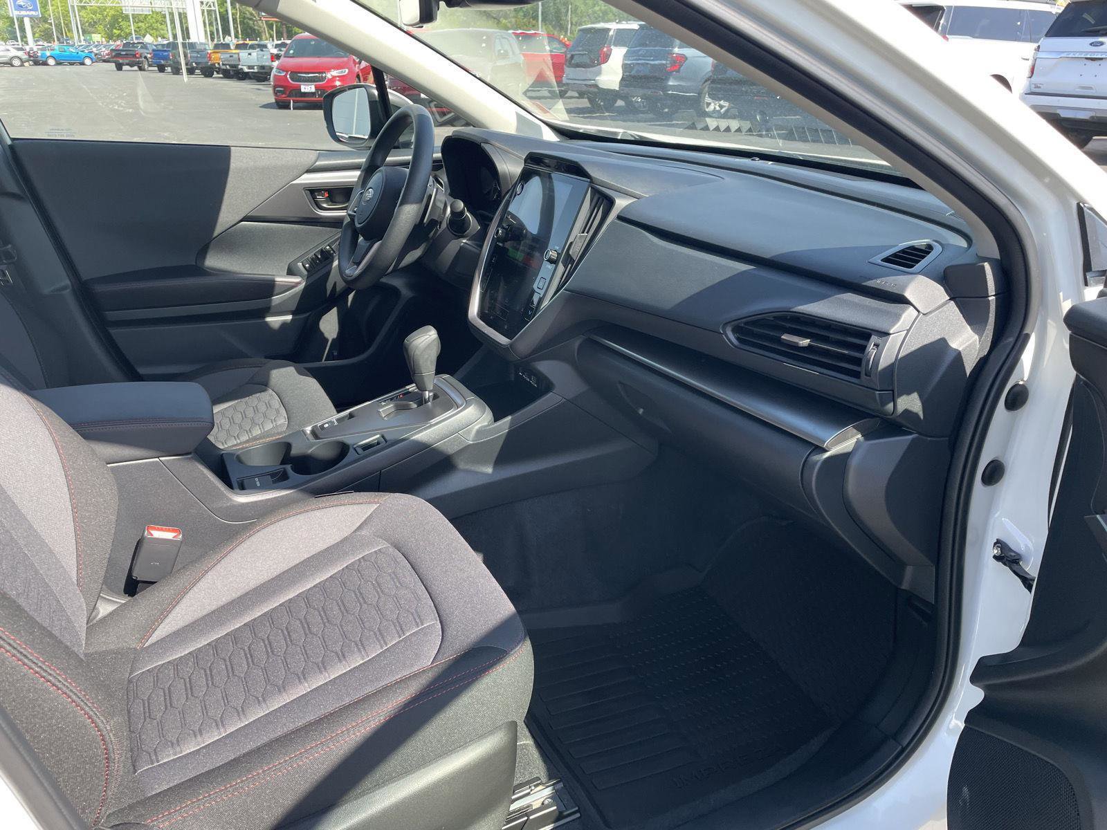 Used 2025 Subaru Impreza 2.0i Sport AWD/4WD image 26
