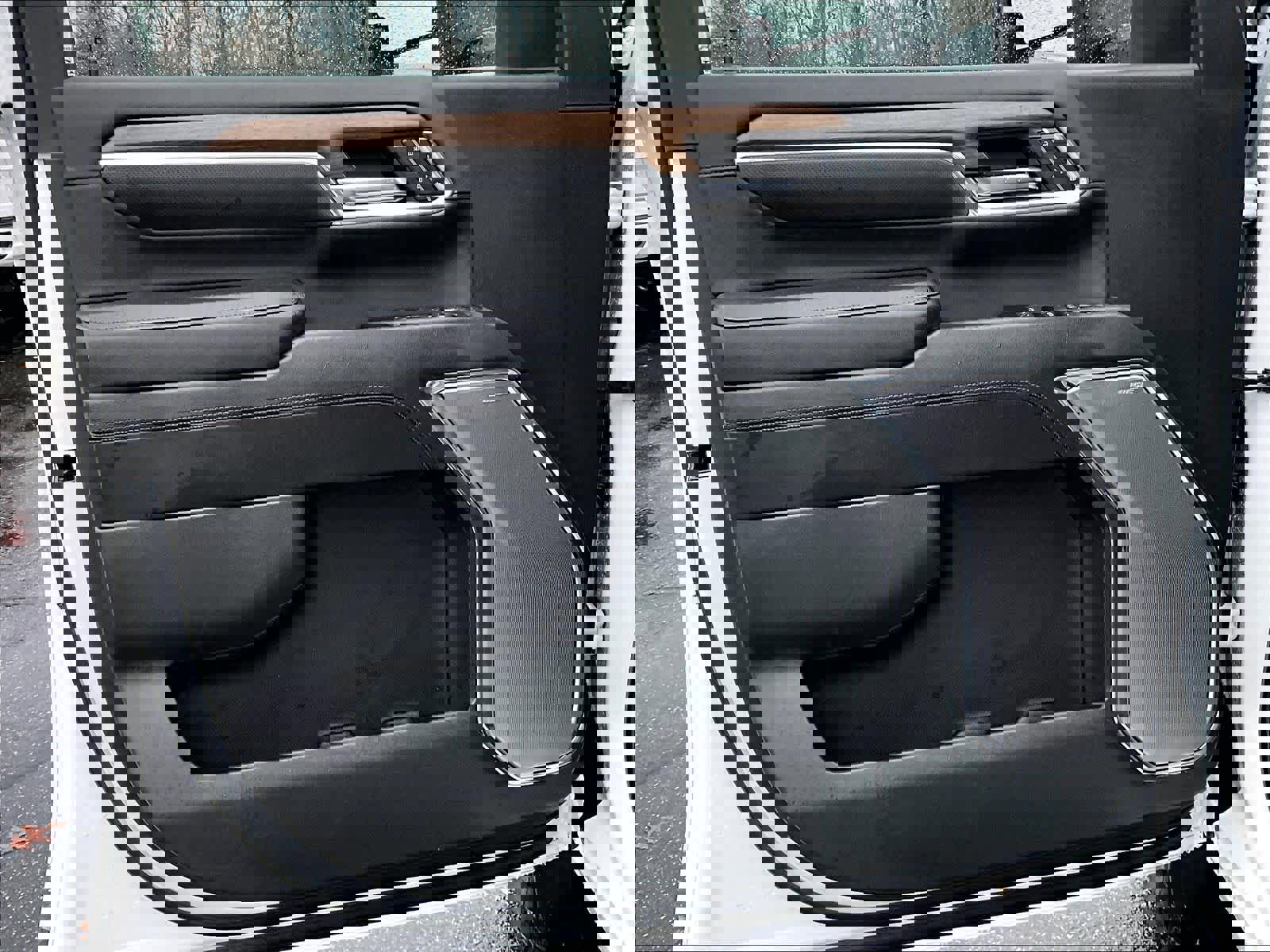 Used 2024 Chevrolet Silverado 2500 High Country w/ High Country Premium Package image 9