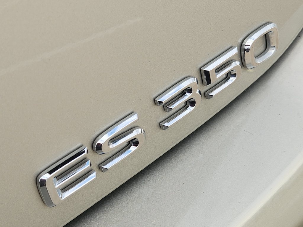 Certified 2025 Lexus ES 350 w/ Premium Package FWD image 12