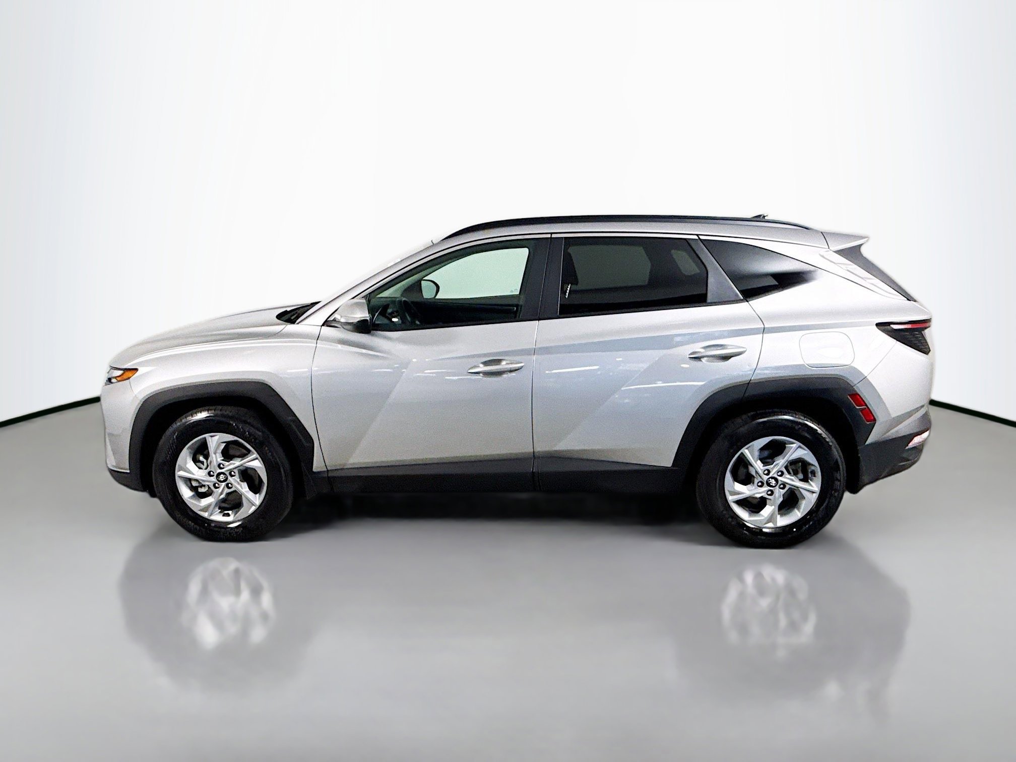 Used 2023 Hyundai Tucson SEL image 6