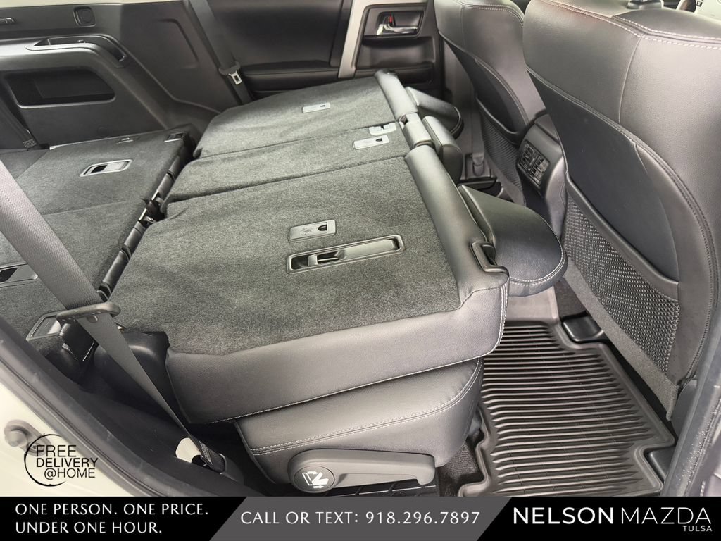 Used 2019 Toyota 4Runner SR5 Premium AWD/4WD image 43