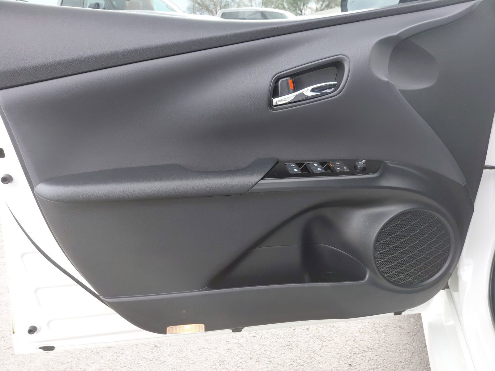 Certified 2018 Toyota Prius Two w/ Prius Two Safety Plus Package FWD image 13