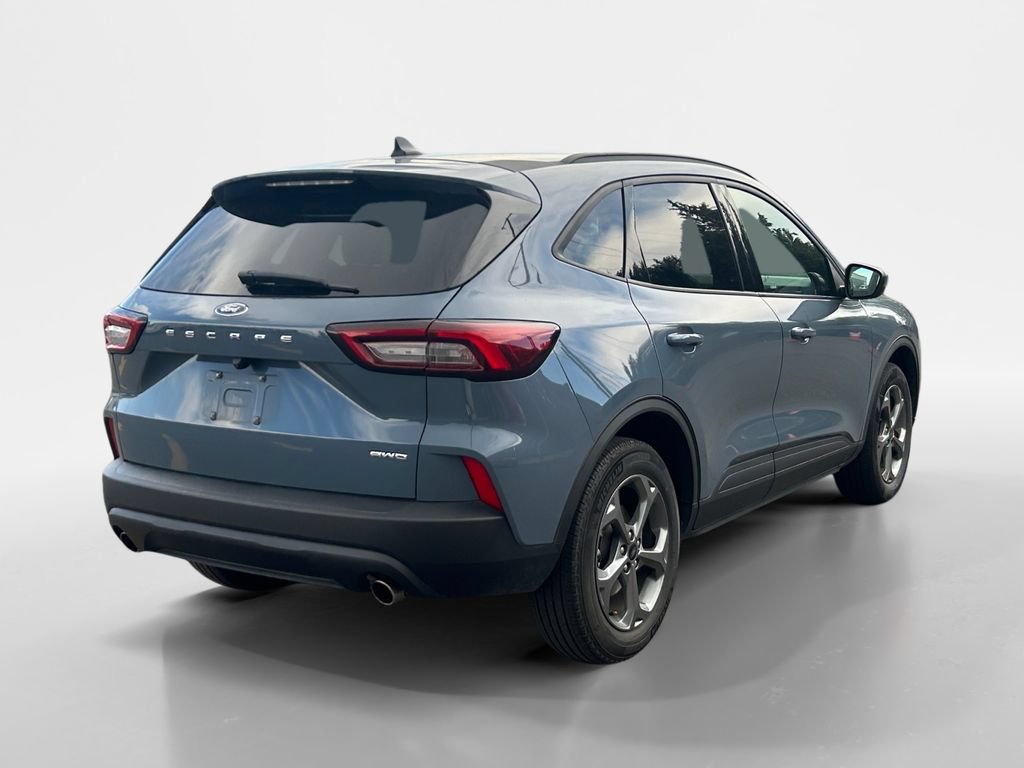 Used 2025 Ford Escape ST-Line Select AWD/4WD image 5