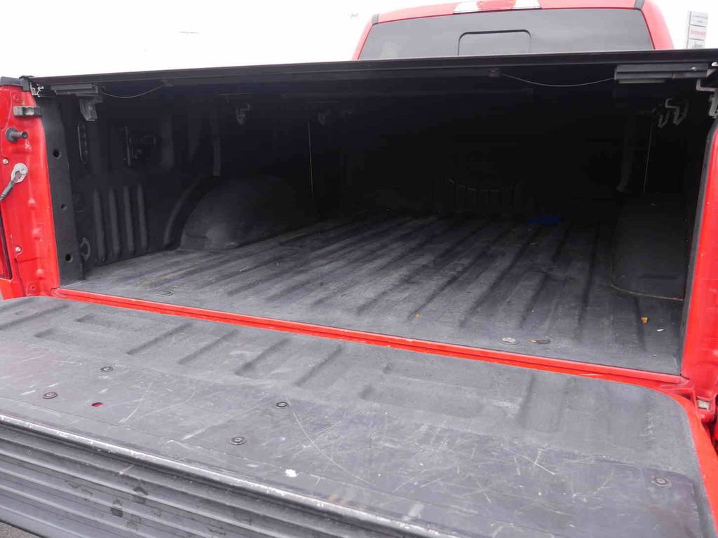 Used 2015 Ford F150 Lariat w/ Equipment Group 502A Luxury image 9