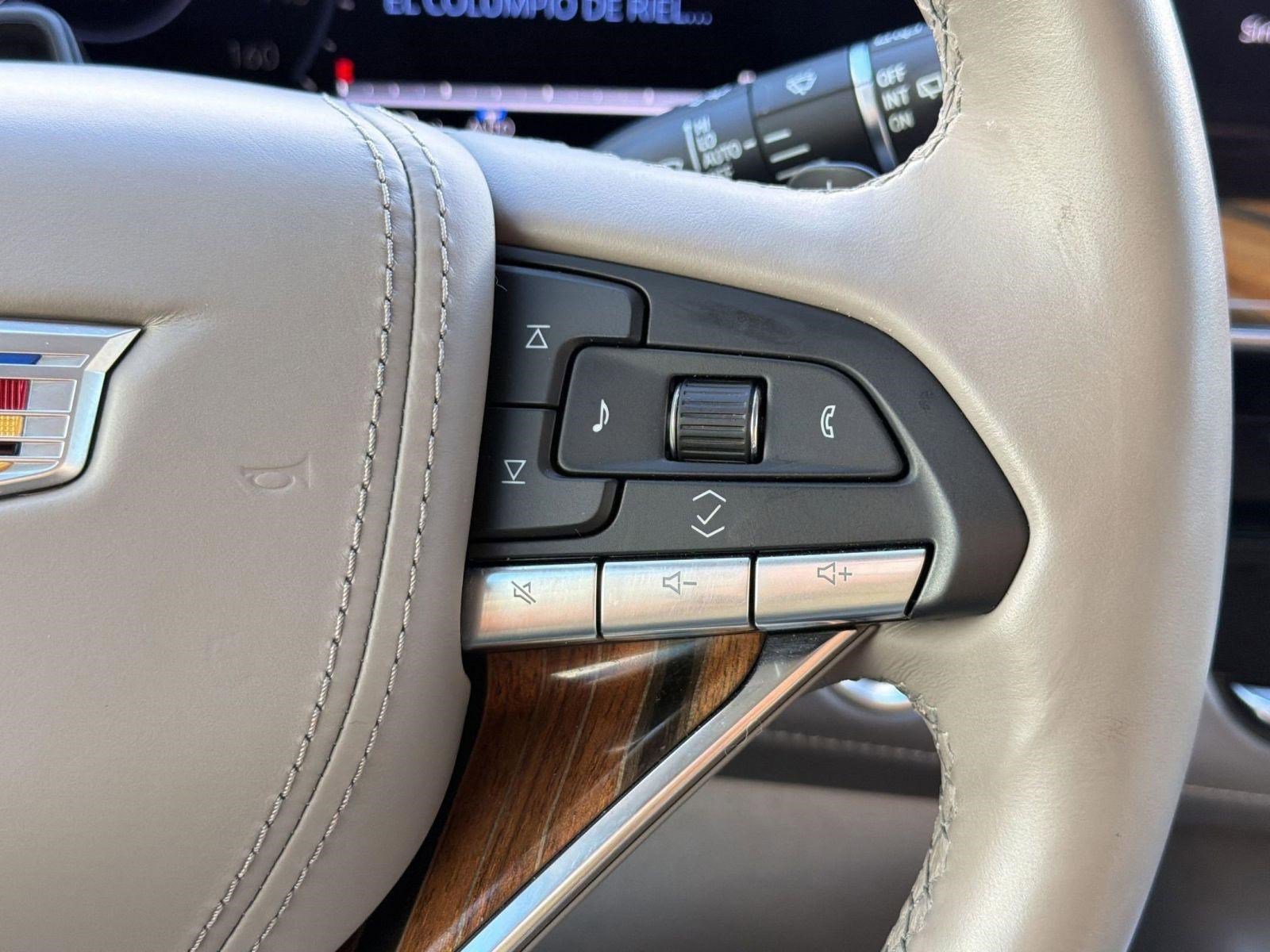 Certified 2024 Cadillac Escalade Premium Luxury Platinum w/ Heavy-Duty Trailer Package AWD/4WD image 21