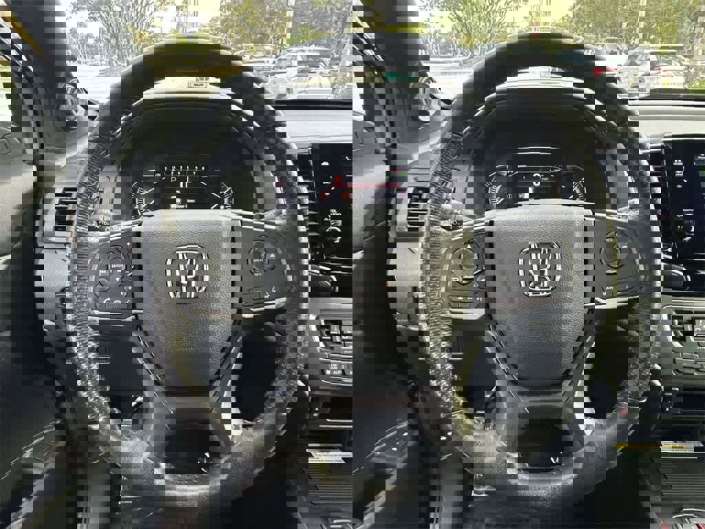 Used 2023 Honda Passport EX-L image 15