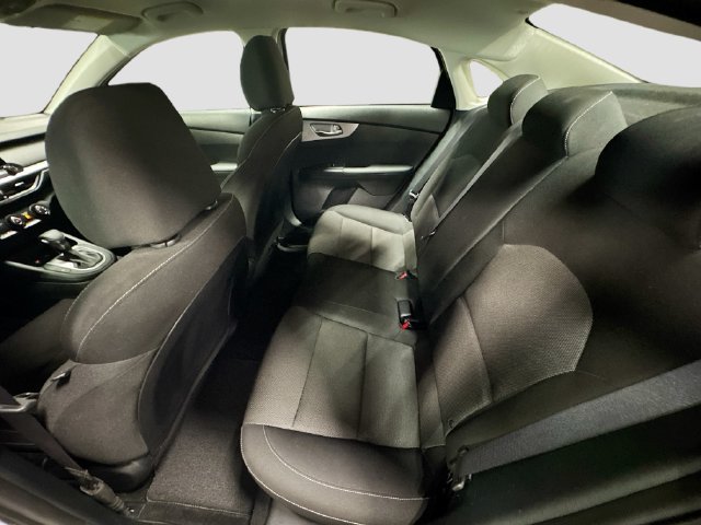 Certified 2024 Kia Forte LXS w/ LXS Technology Package FWD image 23