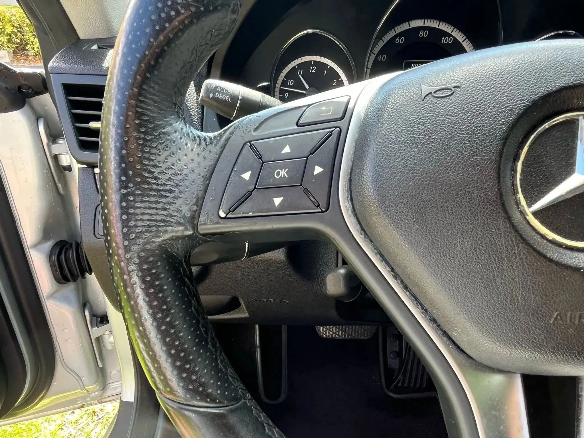 Used 2012 Mercedes-Benz E 350 Cabriolet w/ Premium 1 Launch Pkg image 12