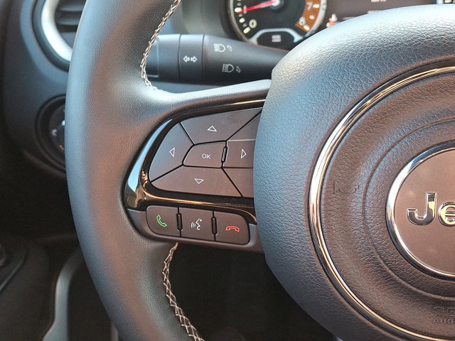 Used 2021 Jeep Renegade Latitude image 21