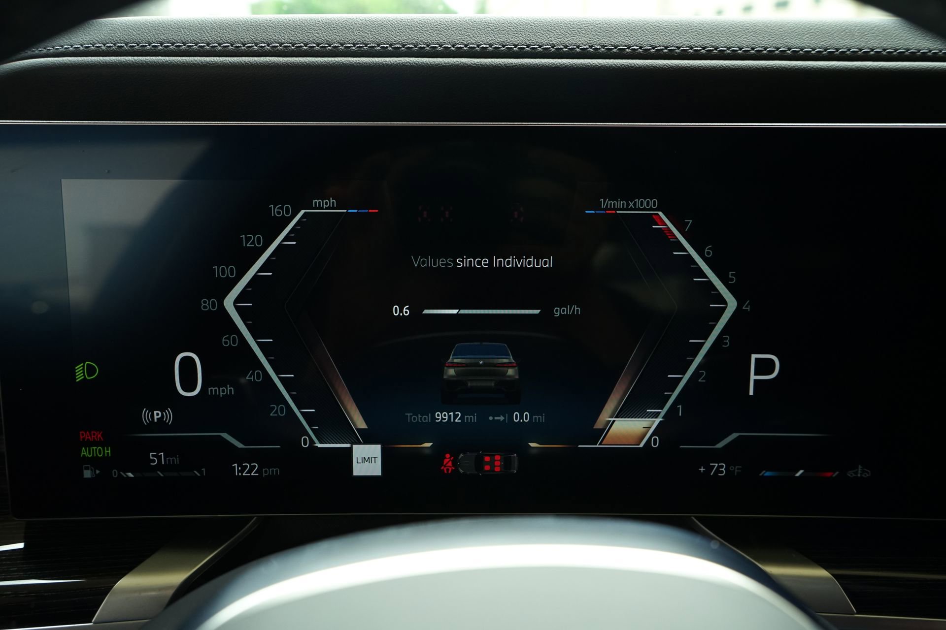 Used 2025 BMW 740i image 7