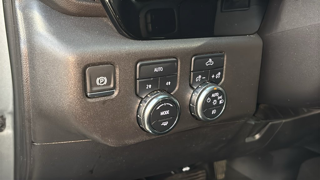 Used 2024 GMC Sierra 1500 Elevation AWD/4WD image 12