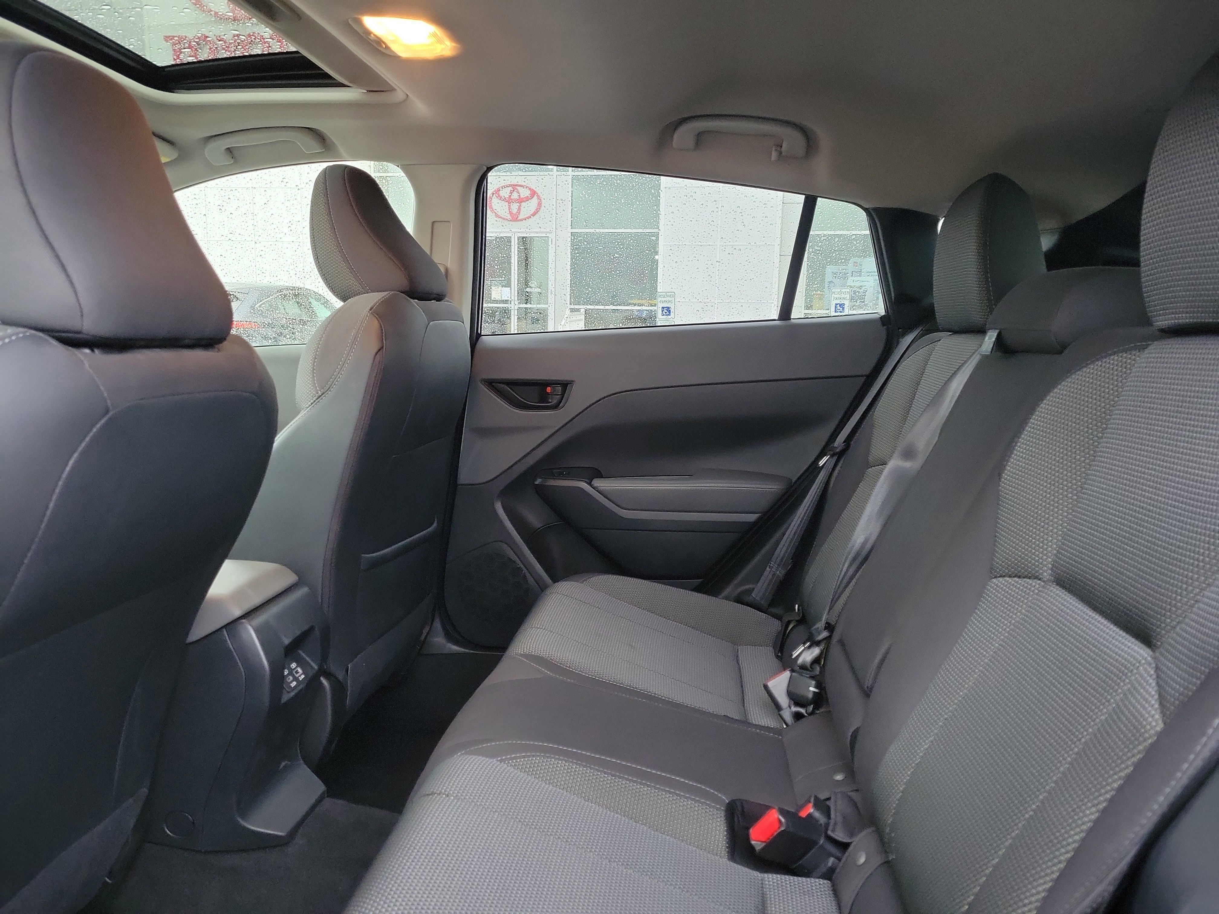 Used 2024 Subaru Crosstrek 2.0i Premium image 11