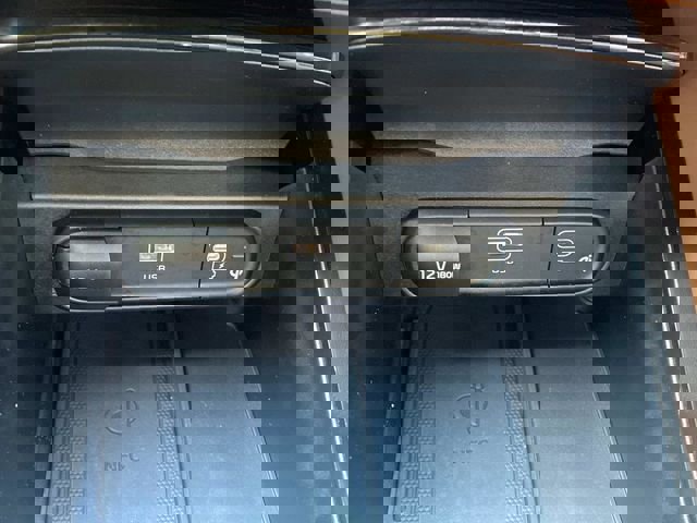 Used 2025 Kia Telluride SX X-Line image 31