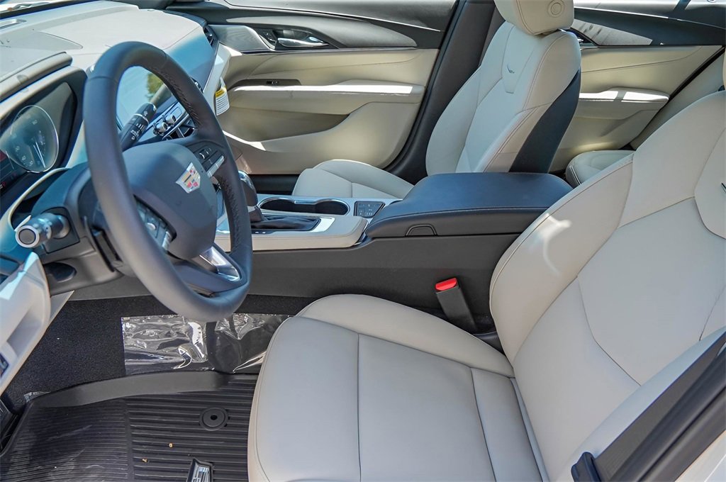 Certified 2026 Cadillac CT4 Premium Luxury image 10