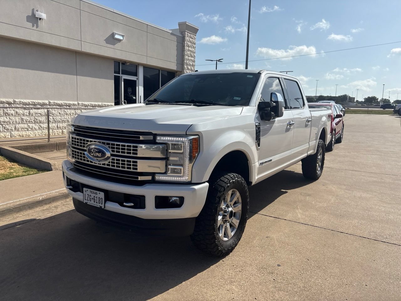 Used 2018 Ford F250 Platinum w/ Platinum Ultimate Package AWD/4WD image 1