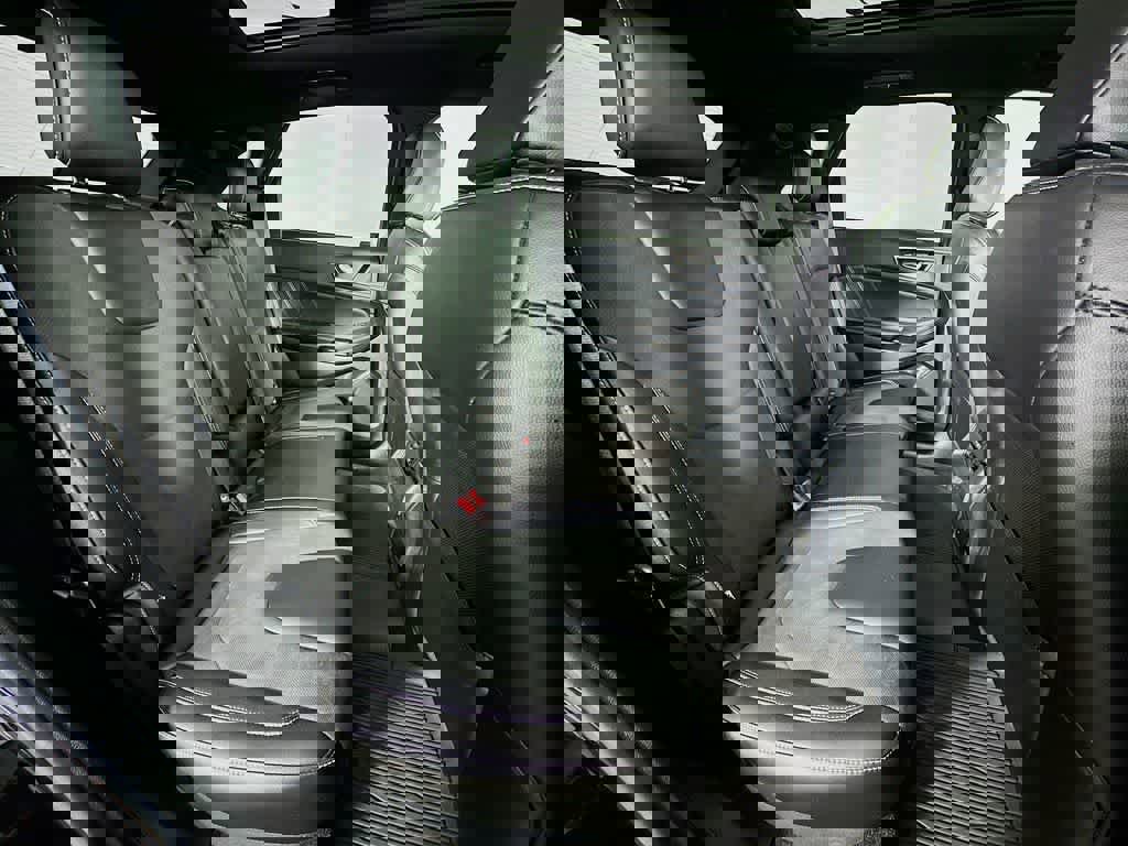 Used 2020 Ford Edge ST w/ Equipment Group 401A image 33