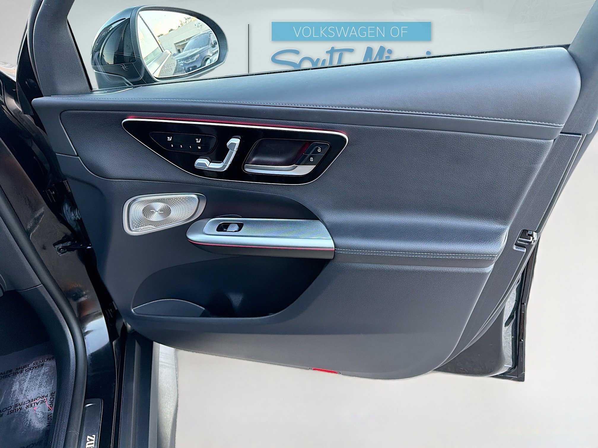 Used 2023 Mercedes-Benz GLC 300 image 33