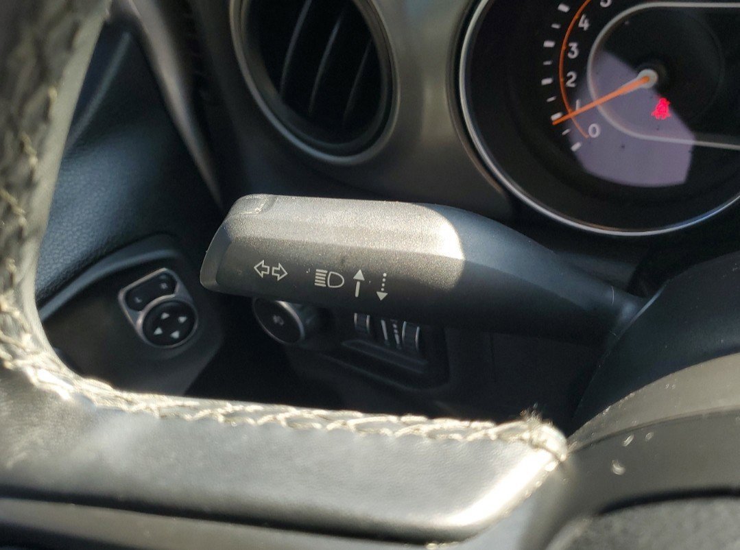 Used 2021 Jeep Wrangler Sport S image 20