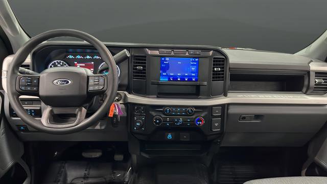 Used 2024 Ford F250 XL w/ 360-Degree Camera Package AWD/4WD image 12
