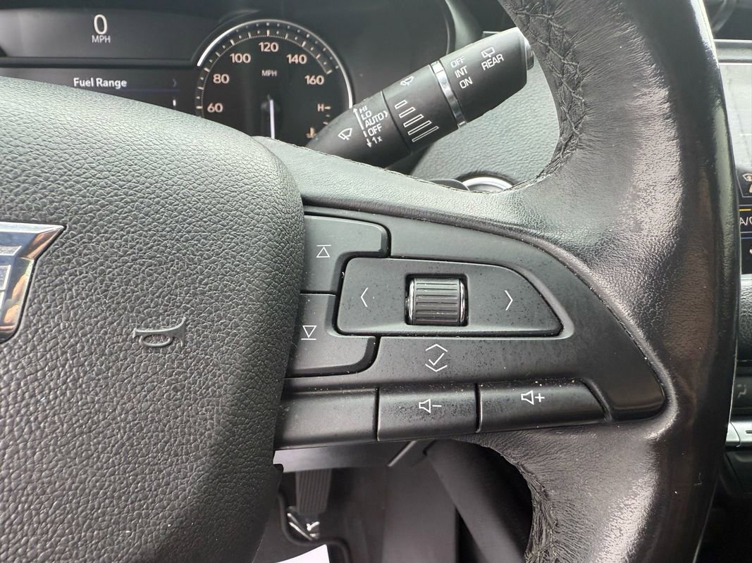 Used 2019 Cadillac XT4 Premium Luxury image 13