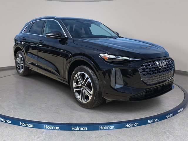 Used 2025 Audi Q5 Premium w/ Convenience Package AWD/4WD image 4