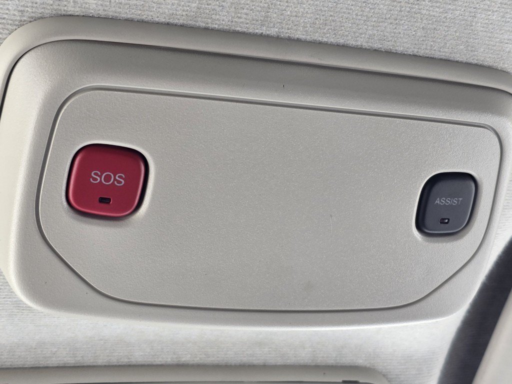 Used 2025 RAM ProMaster 2500 FWD image 9